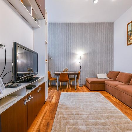 Glam Apartment Cluj-Napoca Extérieur photo