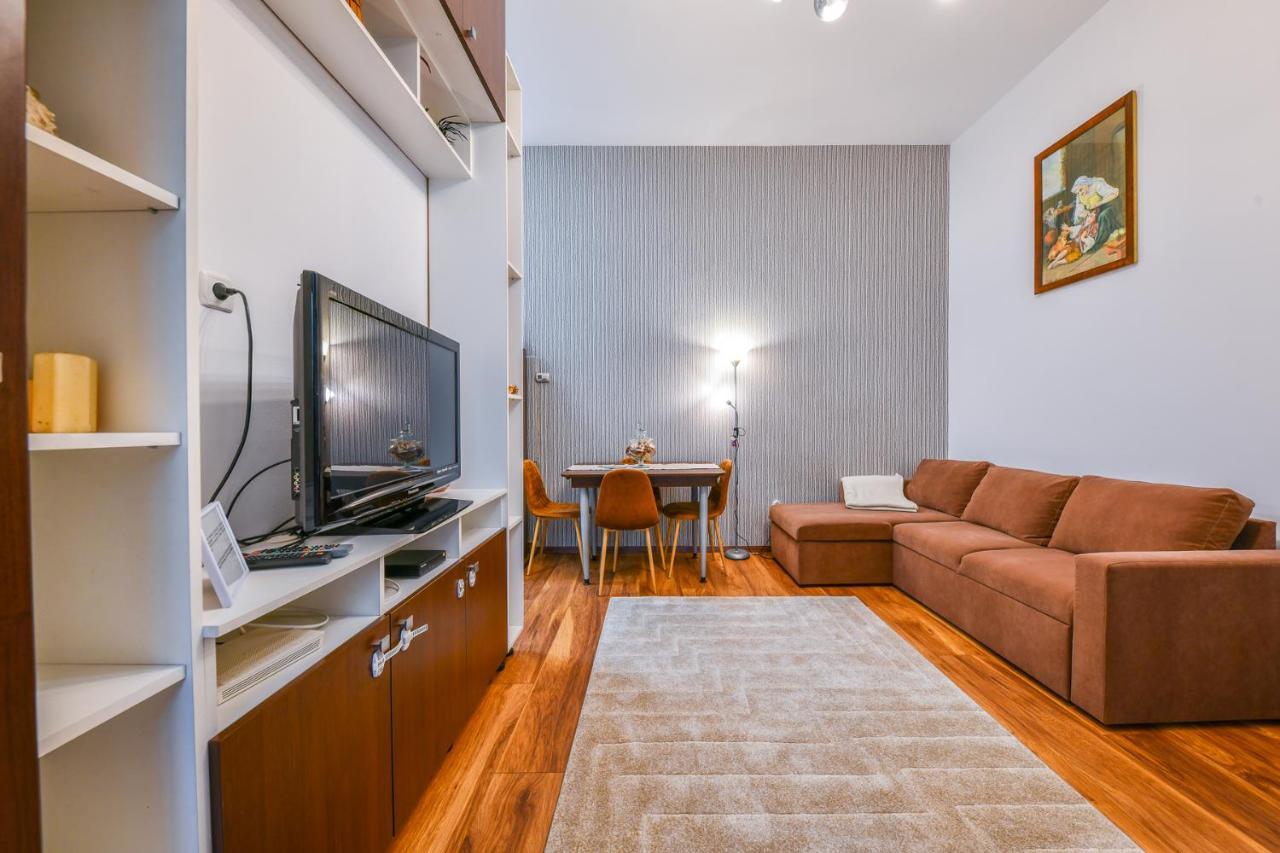 Glam Apartment Cluj-Napoca Extérieur photo