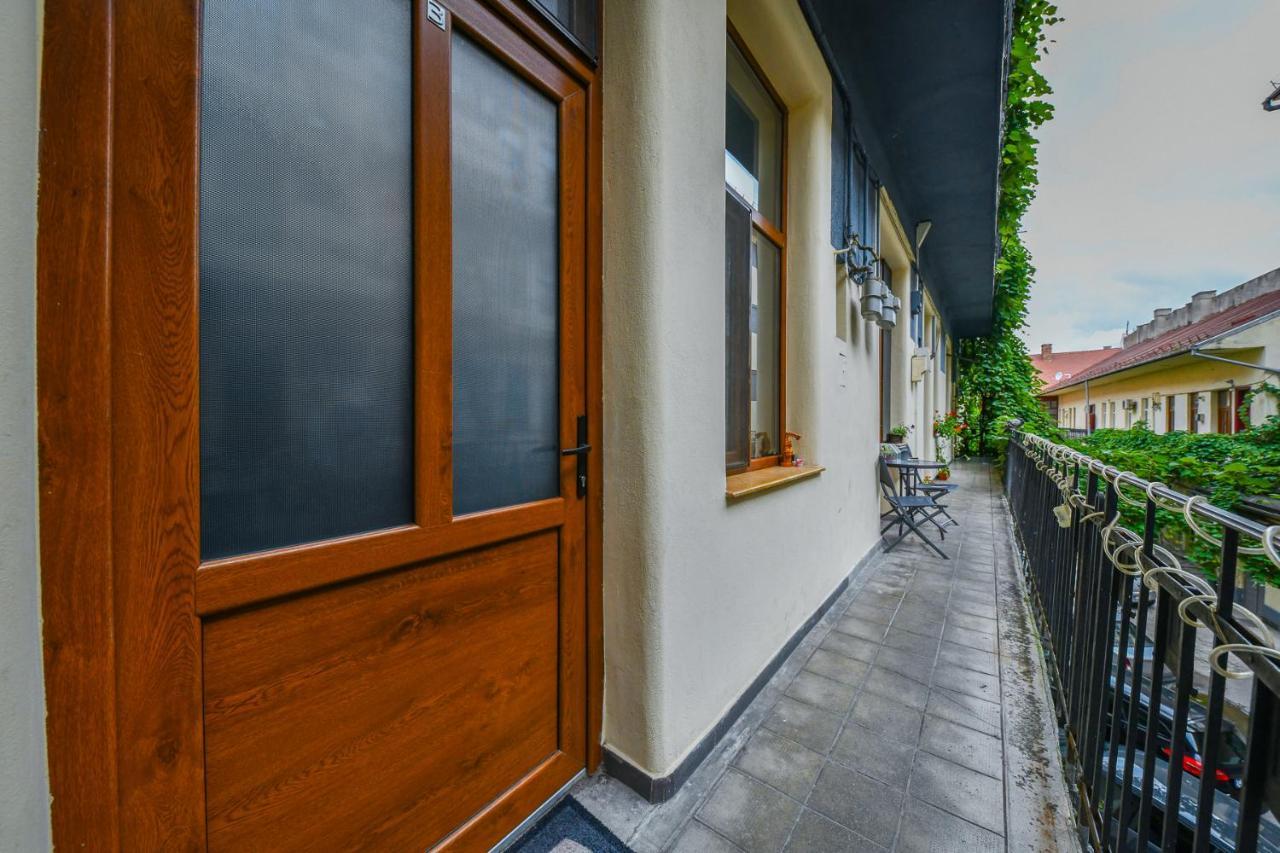 Glam Apartment Cluj-Napoca Extérieur photo