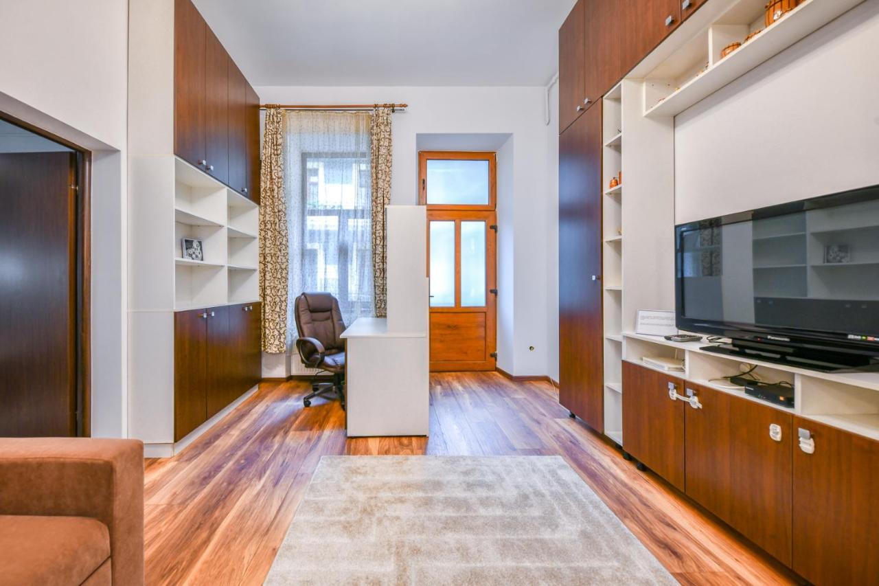 Glam Apartment Cluj-Napoca Extérieur photo